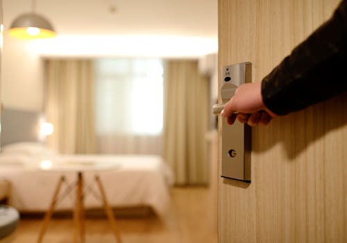 Luxury Hotels With Elegant Presidential Suites