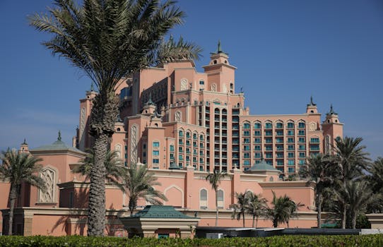 Luxury Hotels With Iconic Architectural Designs